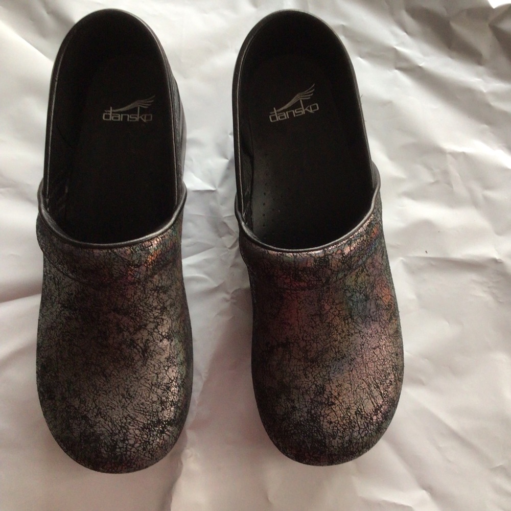 Womens Dansko XP clogs size 41 (10 1/2). Black/silver - Picture 8 of 8
